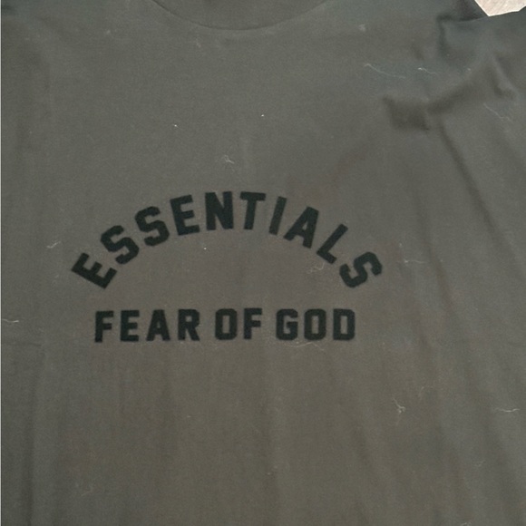 XL ESSENTIALS FEAR OF GOD OVERSIZED T-SHIRT - Picture 2 of 3
